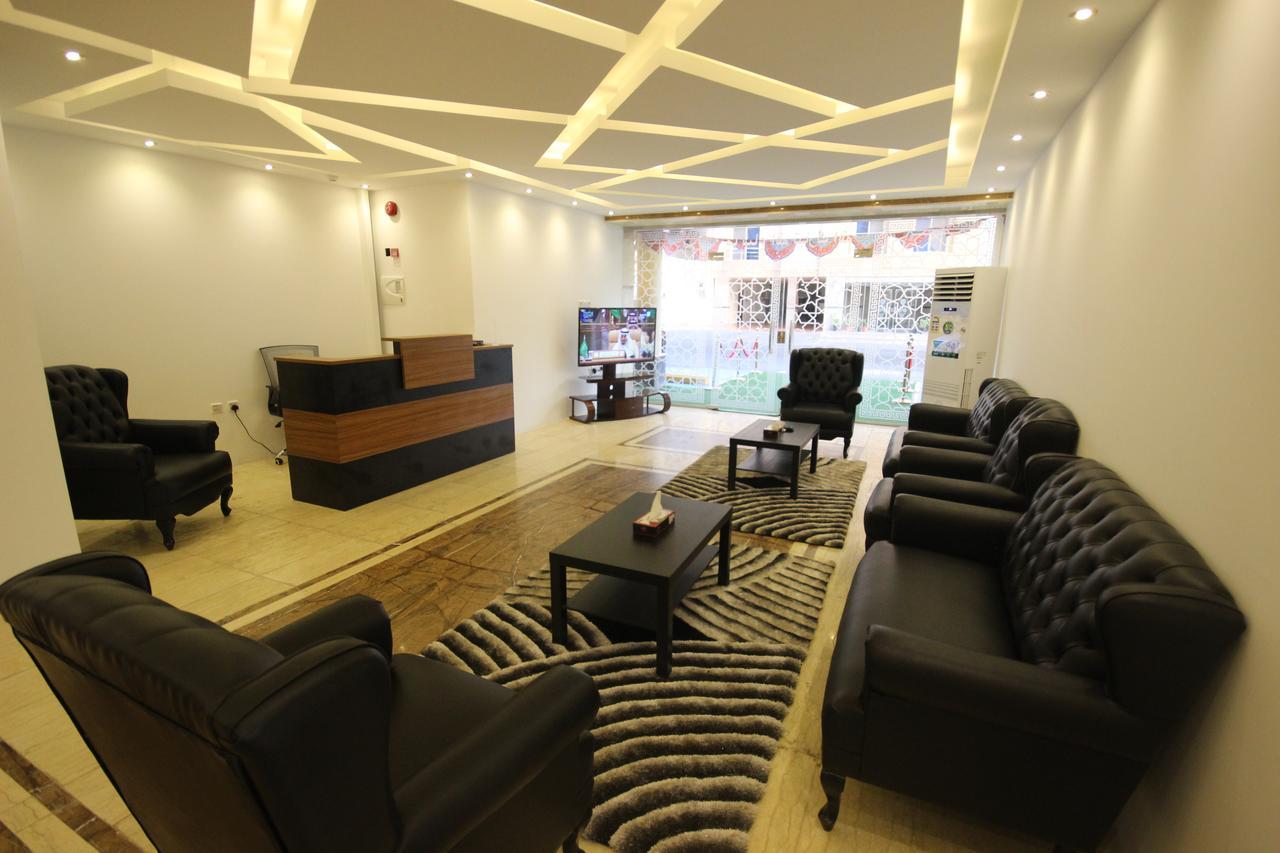Al-Salamah - Lamasat Palace Suites Джеда Екстериор снимка