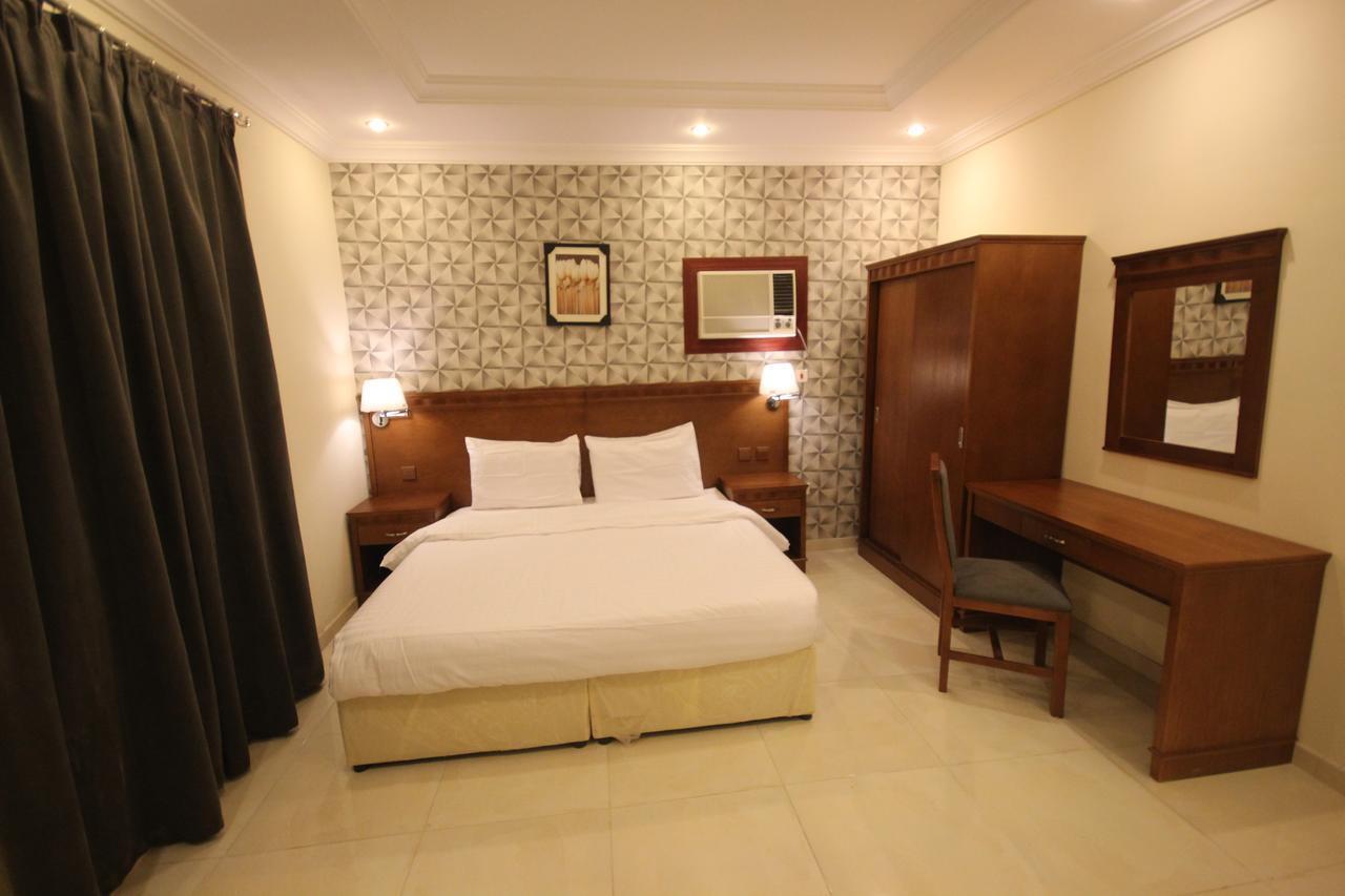 Al-Salamah - Lamasat Palace Suites Джеда Екстериор снимка