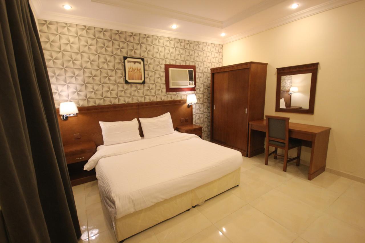 Al-Salamah - Lamasat Palace Suites Джеда Екстериор снимка