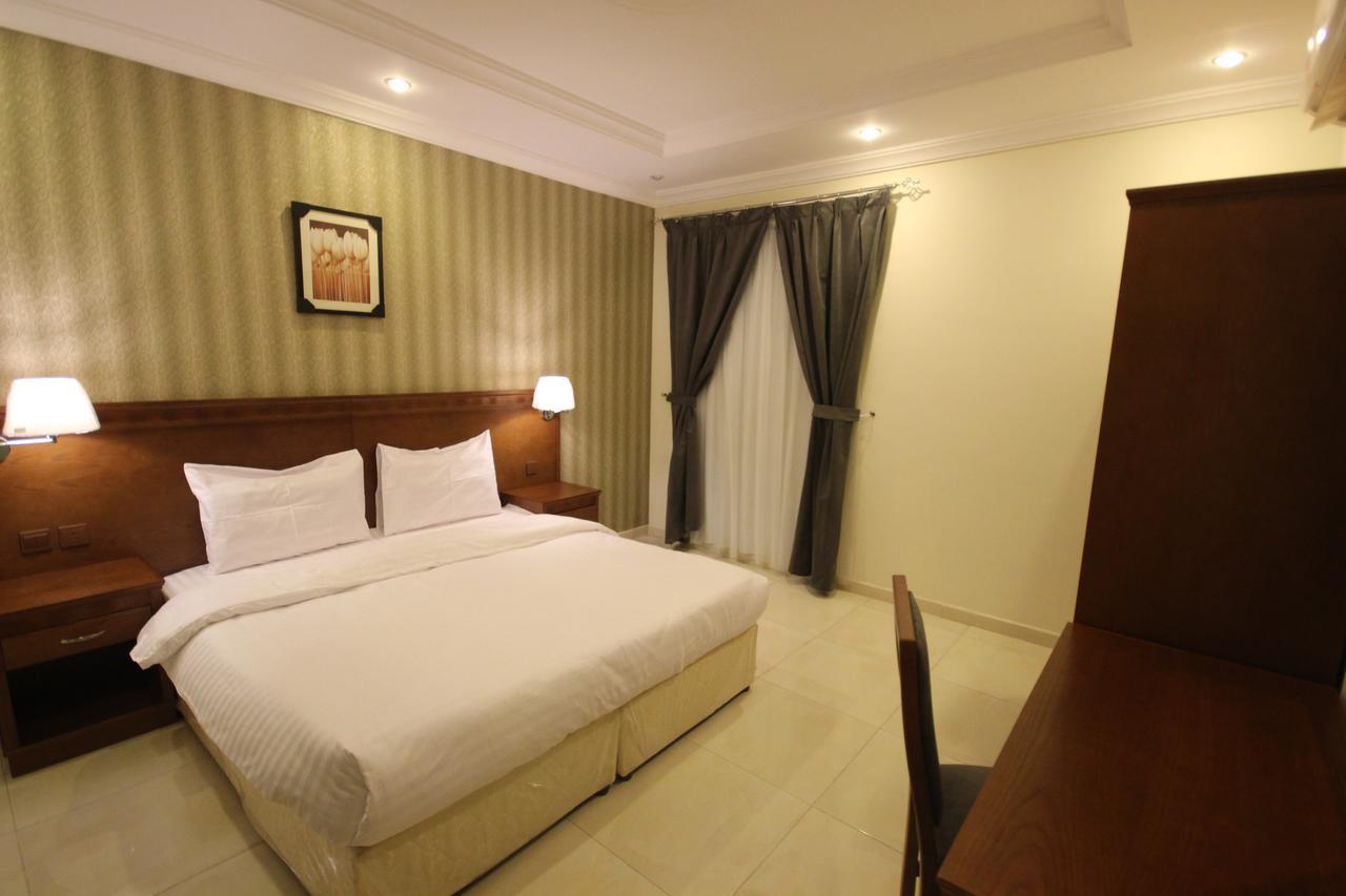 Al-Salamah - Lamasat Palace Suites Джеда Екстериор снимка