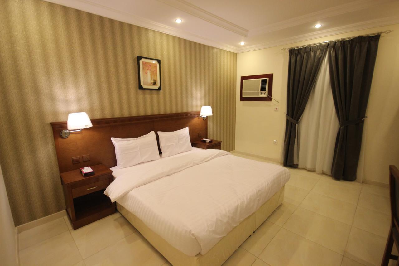 Al-Salamah - Lamasat Palace Suites Джеда Екстериор снимка