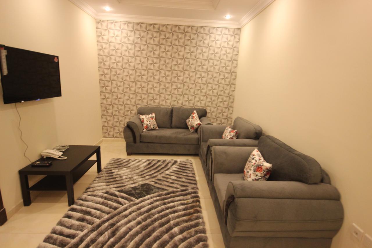 Al-Salamah - Lamasat Palace Suites Джеда Екстериор снимка
