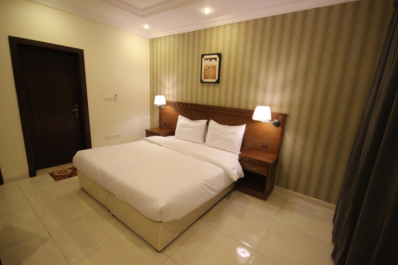 Al-Salamah - Lamasat Palace Suites Джеда Екстериор снимка